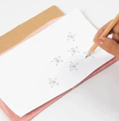 Creativ Company Broder dit eget penalhus| Kreativ Leg
