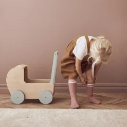 Kid's Concept Dukkevogn inkl. pude og dyne| Trælegetøj|Dukkevogn