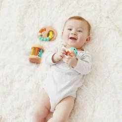 Hape Gavesæt til baby, 3 dele| Rangler|Bidelegetøj