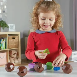 Learning Resources Hvad gemmer geoderne?| Sorterings- & Stablelegetøj