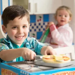 Melissa & Doug Pandekagesæt med 19 dele| Legekøkken & Legemad