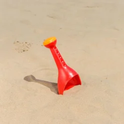 Hape Regnskovl - Rød| Udeleg|Strand- & Sandlegetøj