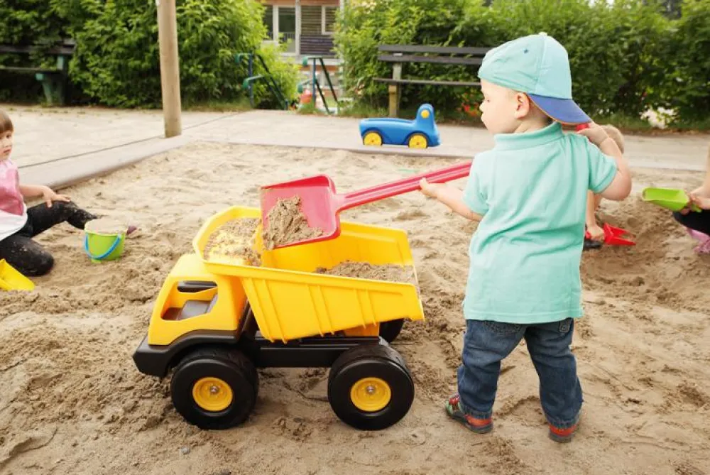 Beleduc Sandleg - Dumper| Udeleg|Strand- & Sandlegetøj