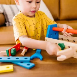 Melissa & Doug Værktøjskasse i træ med indhold| Legeværktøj
